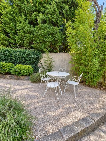 Rez-de-jardin 5 pièces de 179 m² à Marseille 13009, 4 chambres