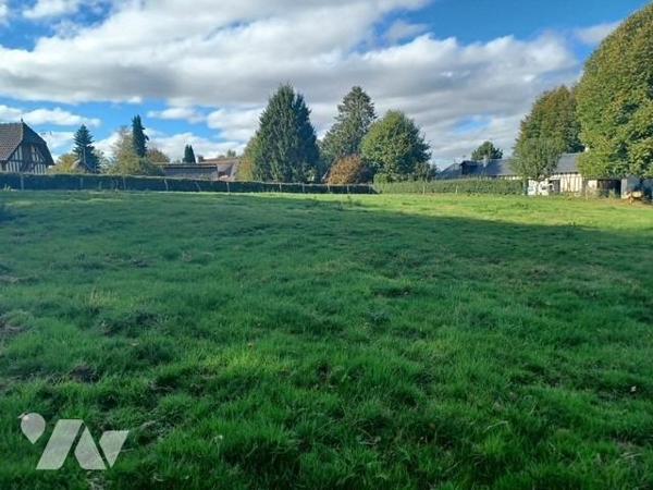 GRAND BOURGTHEROULDE - Parcelle de terrain à bâtir de 1800 m² minimum