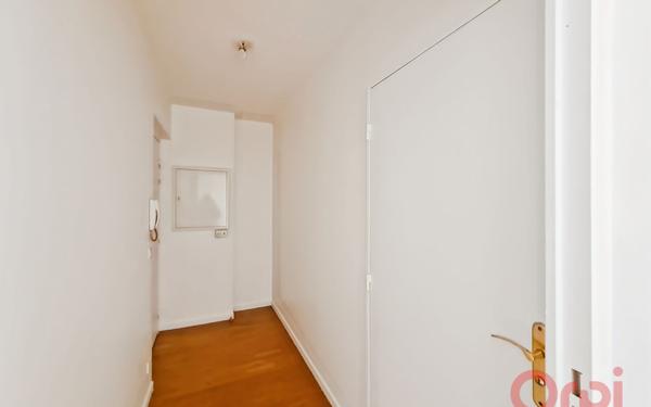 Appartement à vendre    1 pièce • 29,40 m2 Aubervilliers