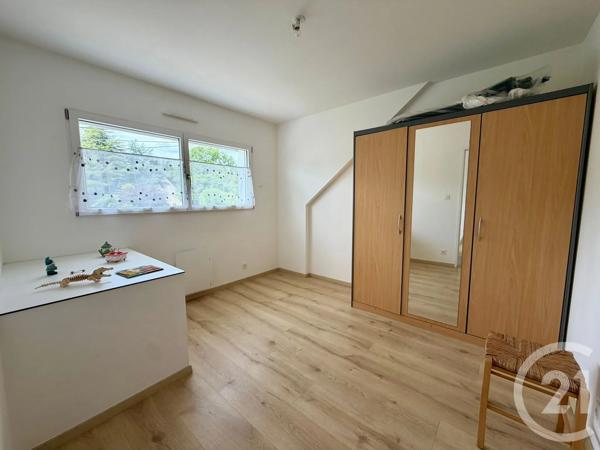 Maison à vendre  4 pièces - 114,32 m 2   CHATEAUBRIANT  - 44