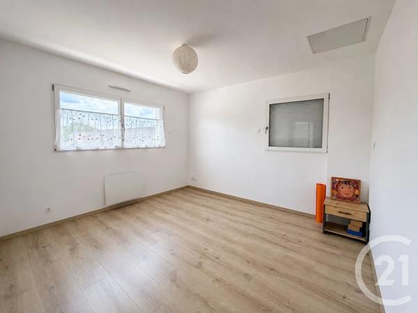 Maison à vendre  4 pièces - 114,32 m 2   CHATEAUBRIANT  - 44