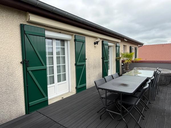 PAVILLON INDIVIDUEL SUR SOUS-SOL SEMI-ENTERRÉ