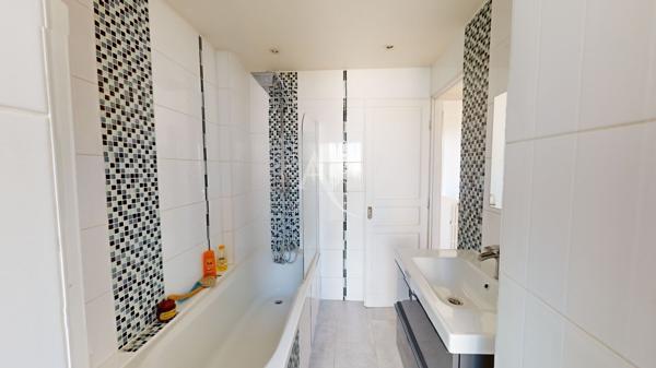 VILLEMOMBLE, Appartement, 70m2 3 pièces