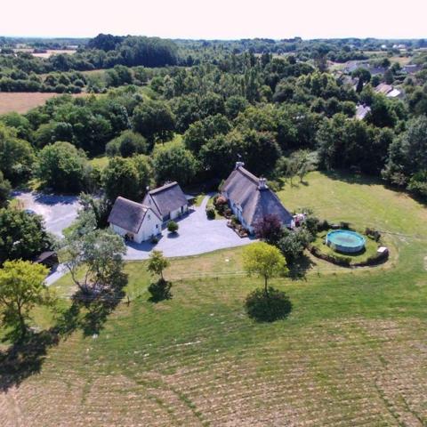 CHAUMIERES SUR TERRAIN 1 HA 43