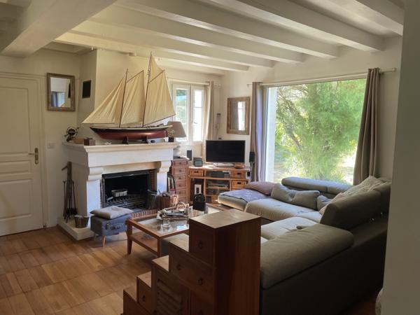 CHAUMIERES SUR TERRAIN 1 HA 43