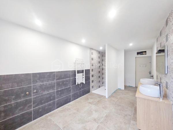 Maison traditionnelle de 192 m²