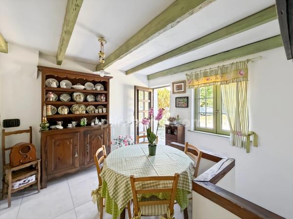 CHAMPIGNEULLES – Maison de caractère avec jardin, au calme et proche de toutes les commodités
