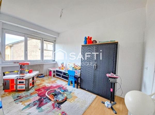 A VENDRE APPARTEMENT T6 A RICHEMONT