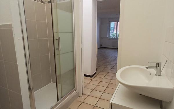Maison à louer    3 pièces • 62 m2 Estaires
