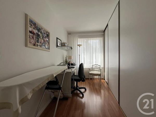 Maison à vendre  4 pièces - 105 m 2   WASQUEHAL  - 59