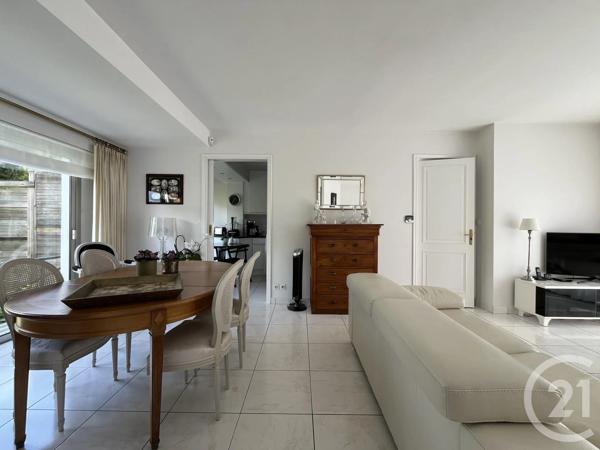 Maison à vendre  4 pièces - 105 m 2   WASQUEHAL  - 59