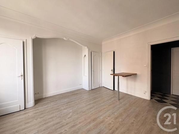 Appartement F3 à vendre  2 pièces - 76,94 m 2   LILLE  - 59
