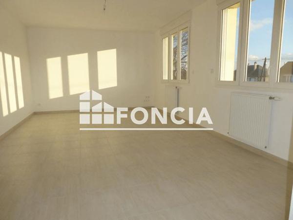 Location Maison 4 pièces 88.69 m² - 43 RUE DU ONZE NOVEMBRE Saint Berthevin 53940