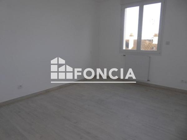 Location Maison 4 pièces 88.69 m² - 43 RUE DU ONZE NOVEMBRE Saint Berthevin 53940