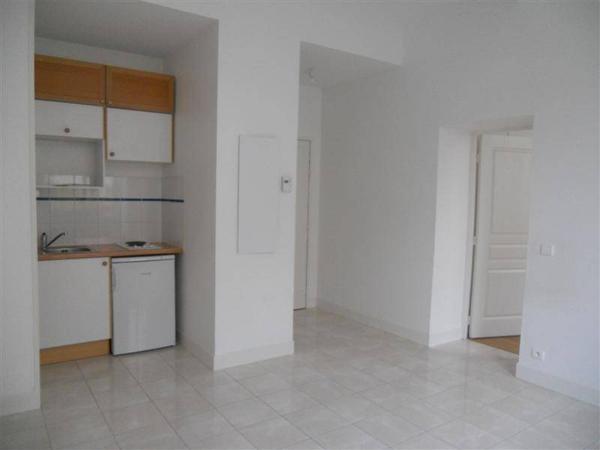 Appartement 2 pièces                                        - 44000 Nantes - Centre ville Réf : 12286