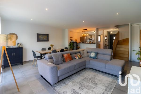 Maison à vendre 7 pièces 150 m² Les Clayes-sous-Bois