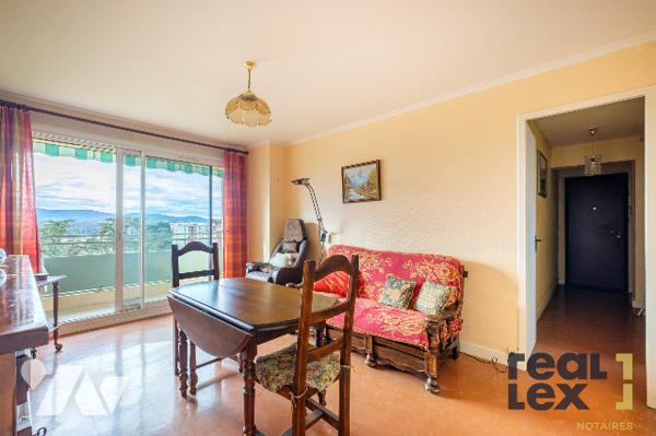 Lyon 5ème – T4 de 66,70m² au dernier étage avec balcon et vue panoramique