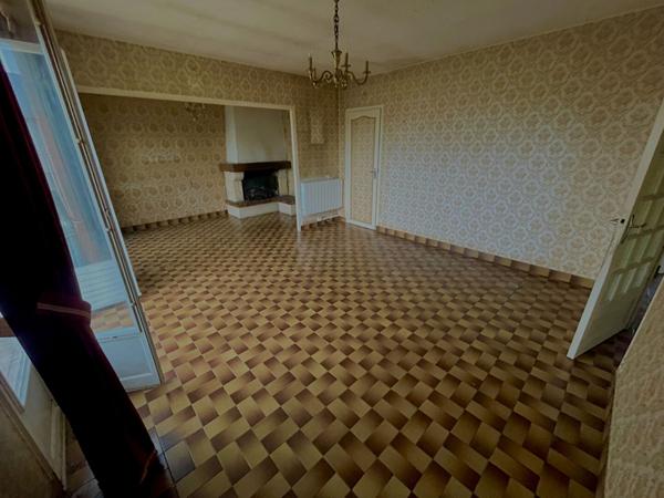 Charmante Maison à Vendre à Chantepie - 5 Chambres, Idéale pour Votre Famille !