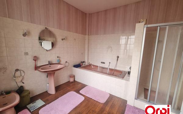 Maison à vendre    7 pièces •  Château-Thierry