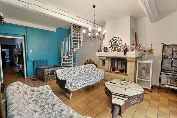 VENTE A TERME Immeuble Bagnols Sur Ceze 10 pièce(s) 350 m2