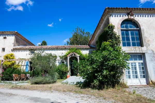 Vente Château Castelnaudary 18 Pièces 880 m²