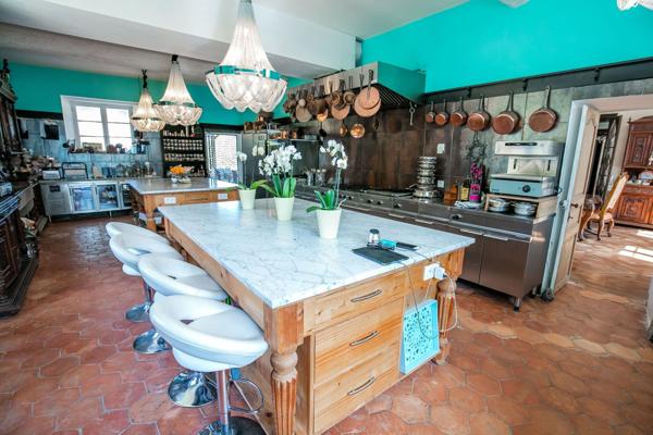 Vente Château Castelnaudary 18 Pièces 880 m²