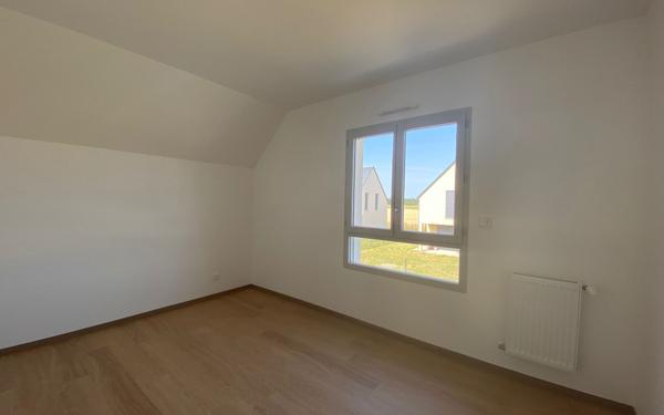 Maison à louer    5 pièces •  Esvres