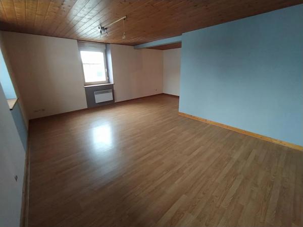 Appartement à louer à Cluse-et-Mijoux (25300)