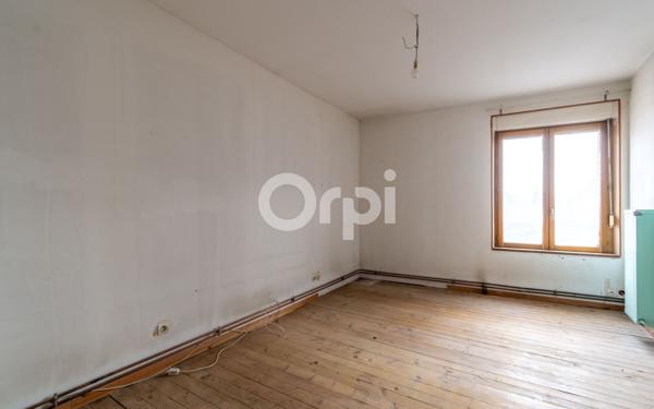 Maison à vendre    5 pièces • 104,19 m2 Nogent-l'Abbesse