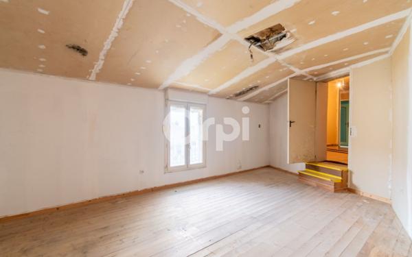 Maison à vendre    5 pièces • 104,19 m2 Nogent-l'Abbesse