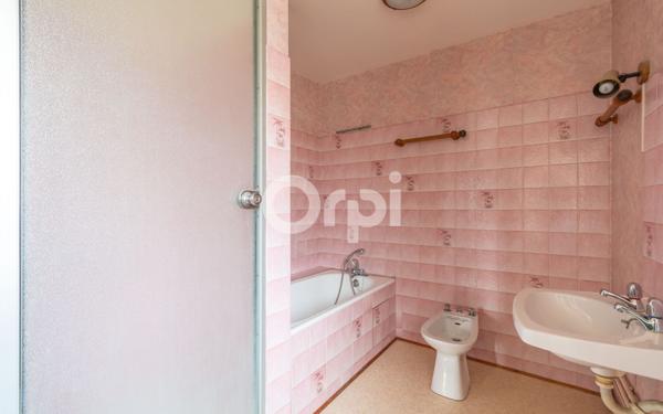 Maison à vendre    5 pièces • 104,19 m2 Nogent-l'Abbesse