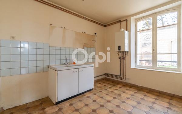 Maison à vendre    5 pièces • 104,19 m2 Nogent-l'Abbesse