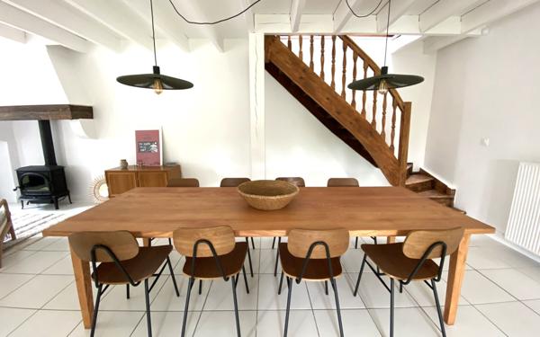 Maison à vendre    9 pièces • 312 m2 Orx