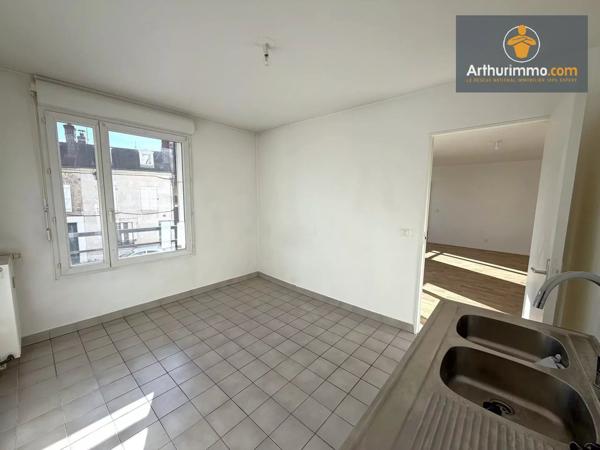 Vente                                                      Appartement
                        
                     2 pièces                      60 m2                     à Compiègne