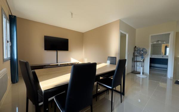 Maison à vendre    9 pièces •  Poulx