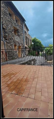 ENTRAGES (04000) A vendre MAISON de caractère de type 3 de 88 M2 avec terrasse et garage