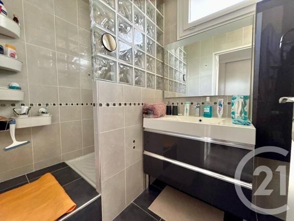 Appartement F3 à vendre  3 pièces - 70,25 m2 LIVRY GARGAN - 93