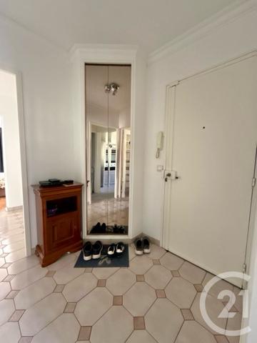 Appartement F3 à vendre  3 pièces - 70,25 m2 LIVRY GARGAN - 93