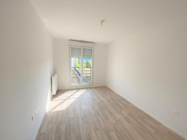 Appartement Corbeil-Essonnes 57.9 m²
