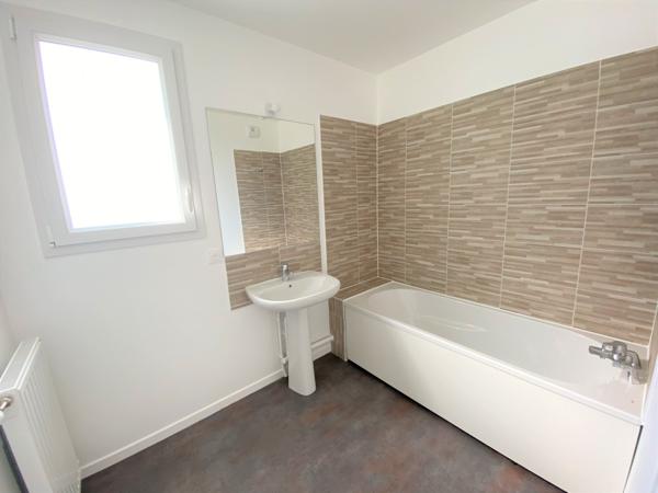 Appartement Corbeil-Essonnes 57.9 m²