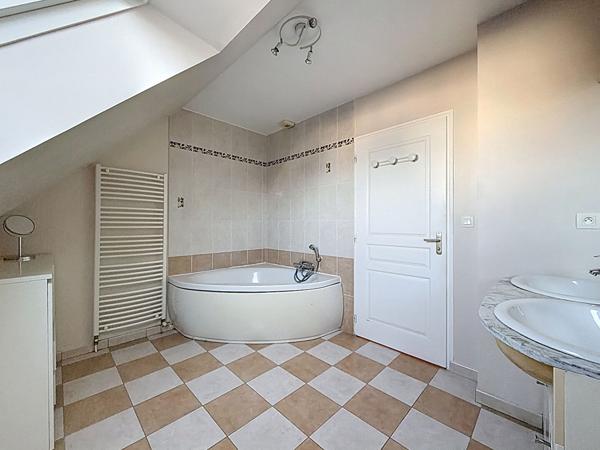 Maison Brissac Quincé 6 pièces 136 m2