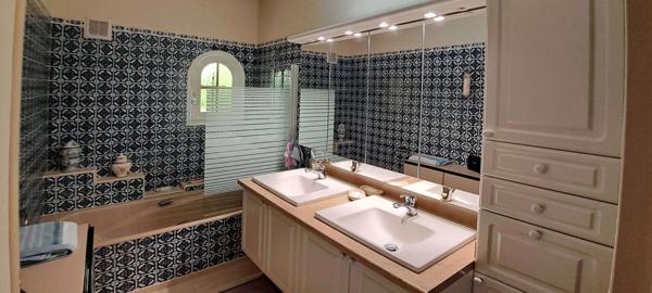 Guichen (35580) Maison familiale 200 m² – Parc arboré 6 000m² – 15 min au sud-ouest de Rennes