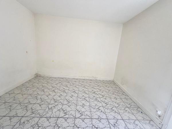 Ableiges-Maison familiale avec grand terrain