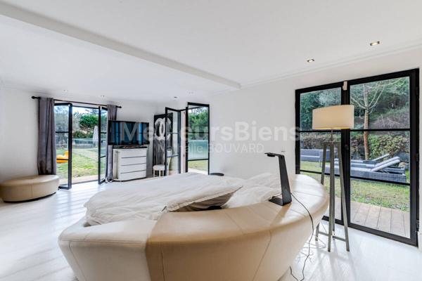 Mougins Peyriere : Très jolie maison familiale, 4 chambres, piscine