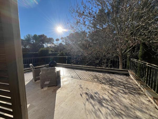 Mougins Peyriere : Très jolie maison familiale, 4 chambres, piscine