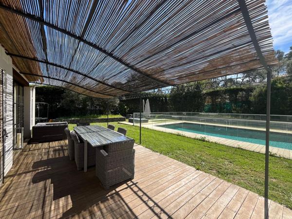 Mougins Peyriere : Très jolie maison familiale, 4 chambres, piscine