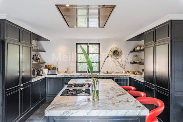 Mougins Peyriere : Très jolie maison familiale, 4 chambres, piscine