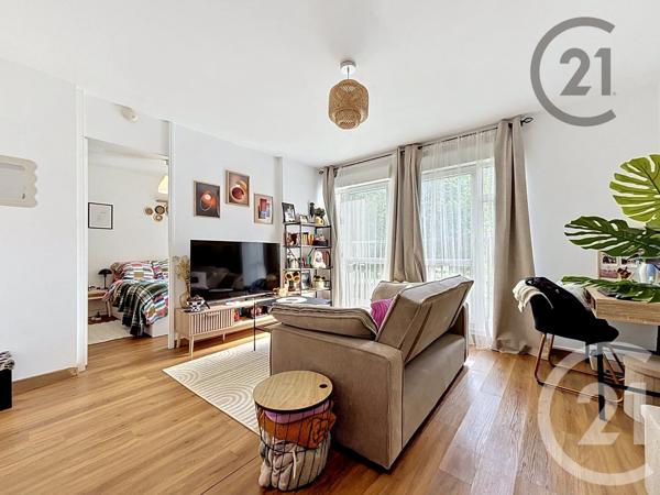 Appartement F2 à vendre  2 pièces - 44,83 m 2   REIMS  - 51