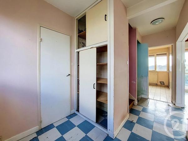 Maison à vendre  4 pièces - 88 m 2   VITTEL  - 88