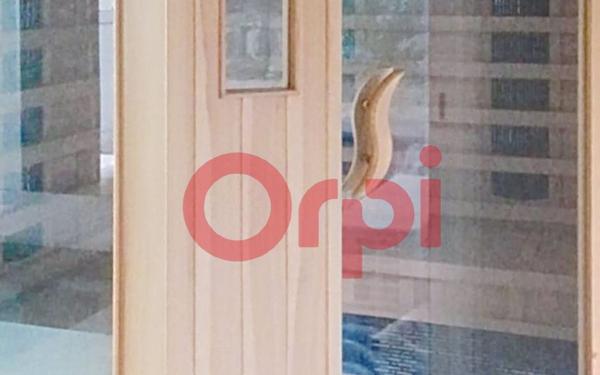 Maison à vendre    6 pièces • 320 m2 Bompas